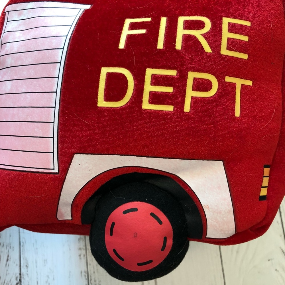 TODDLER FIRE TRUCK HALLOWEEN COSTUME